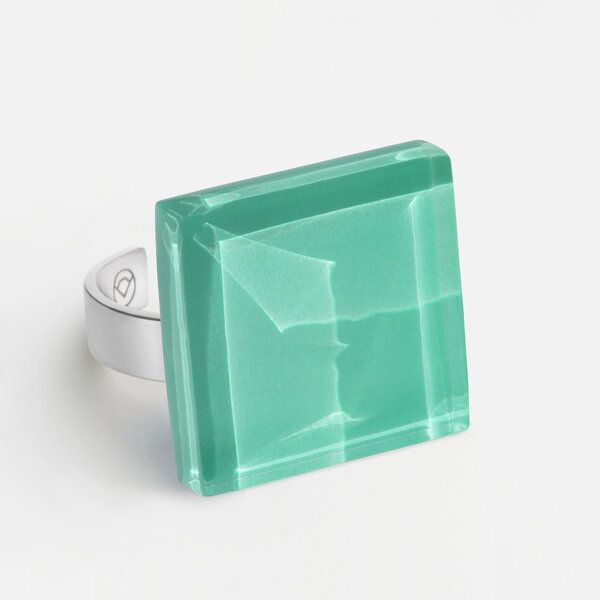 ALEXASCHA Geometrischer Statement Ring aus Glas | PUREFORM von ALEXASCHA
