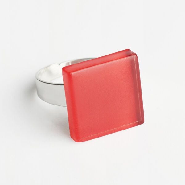 ALEXASCHA Minimalistischer Ring aus Glas, klein | PUREFORM von ALEXASCHA