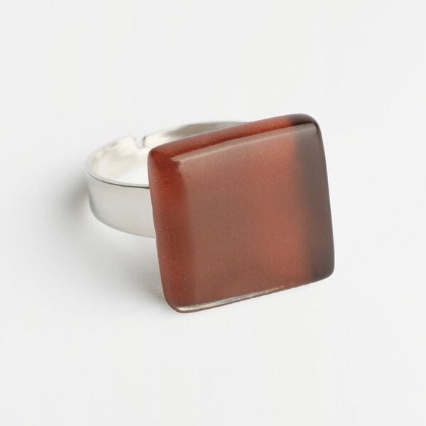 ALEXASCHA Minimalistischer Ring aus Glas, klein | PUREFORM von ALEXASCHA