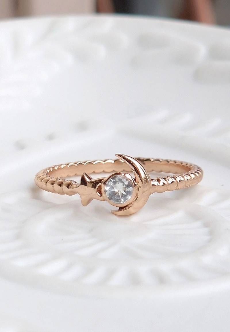 Mini-Damenring Aus Vergoldetem Silber Und Farblosem Topas von ALEXBOKBIJOUX