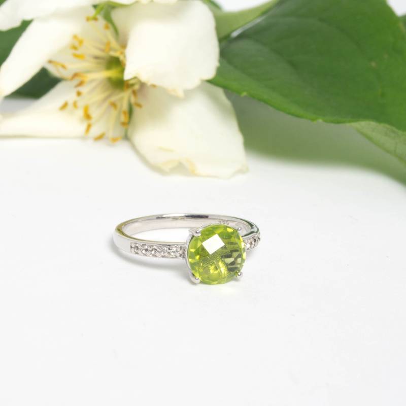 Rhodinierter 925Er Silberring, Runder Peridot Und Farblose Topase von ALEXBOKBIJOUX