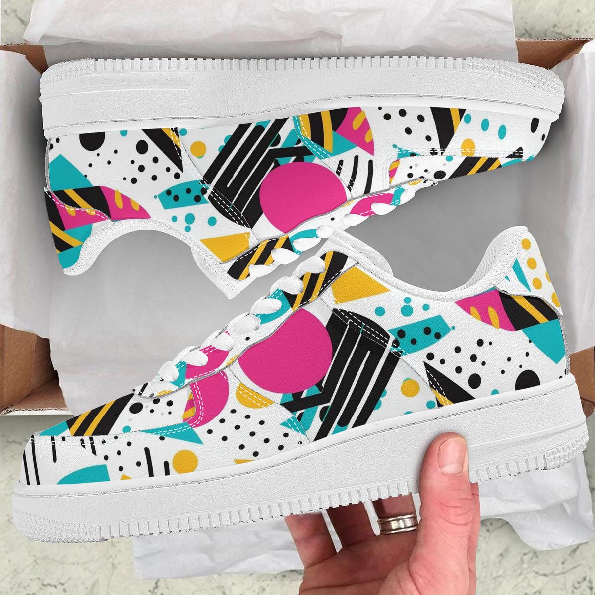 Low Top Unisex Sneaker | Limited Edition von ALGESAstudio