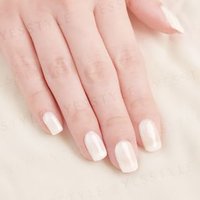 ALLOYA - 3-In-1 Peelable Gel Nail Polish V209 Pearl White 10ml von ALLOYA