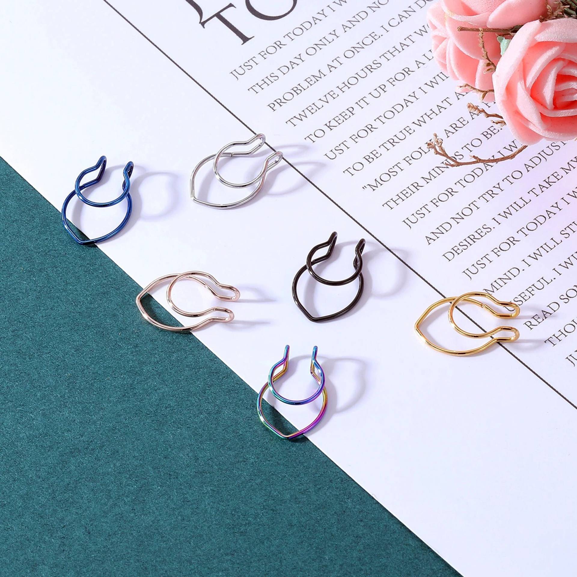 Fake Septum Ring - Nasenring Hoop Ringe Edelstahl Nasenpiercing Piercing Piercingschmuck Fake Septum Ring - Nasenring Hoop Ringe Edelstahl Nasenpiercing Piercing Piercingschmuck von ALLPlantBased