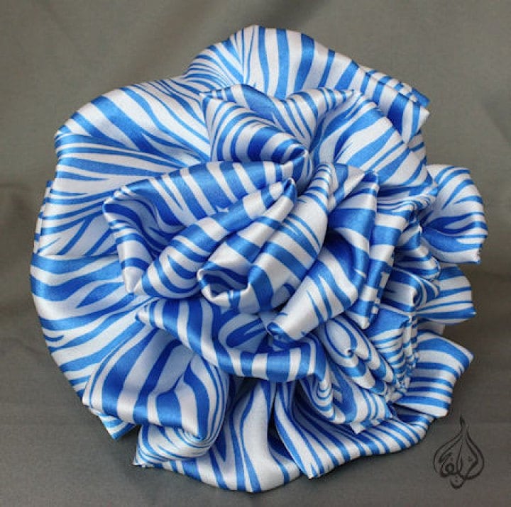 Große Khaleeji Haarspange Shabasa Hijab Volumizer Schwarz, Rosa, Lila, Blau, Zebra von ALSHARIFA