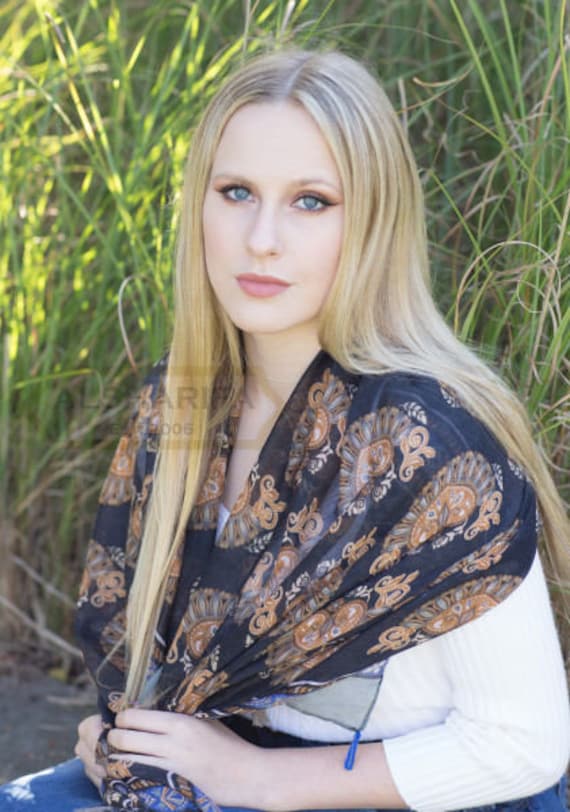 Navy Blau Königliche Thema Schal Mit Schöner Quaste | Muslim Hijab 72 "x 30" Frauen Kopf Wickeln von ALSHARIFA