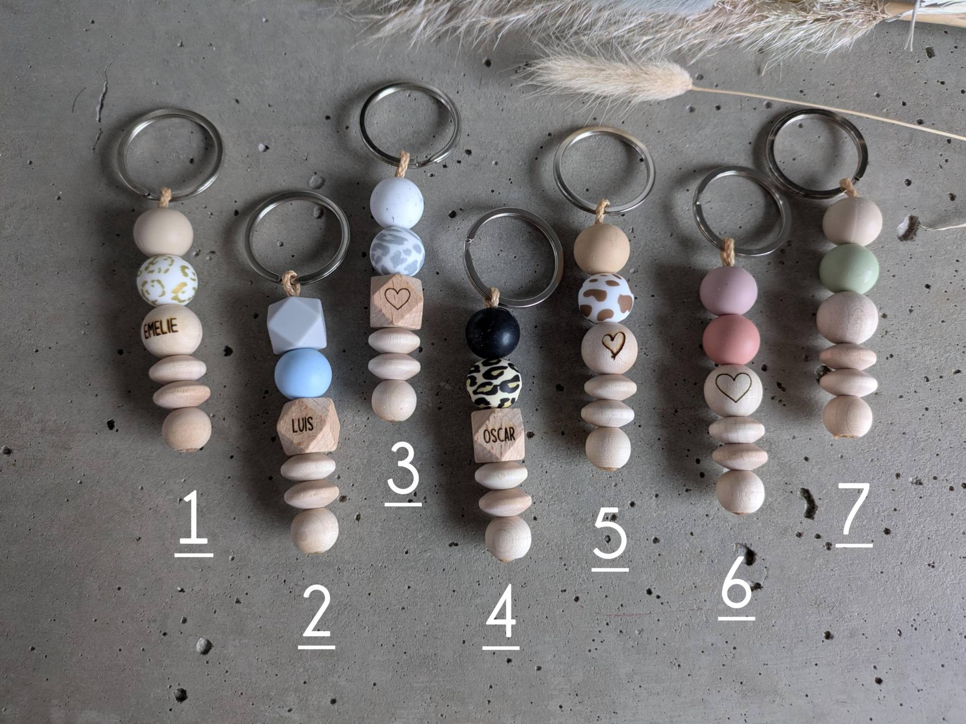 Schlüsselanhänger | Rucksackanhänger| Personalisiert Mit Gravur Geschenk Zum Geburtstag Namen von ALUIPAkleinzauber