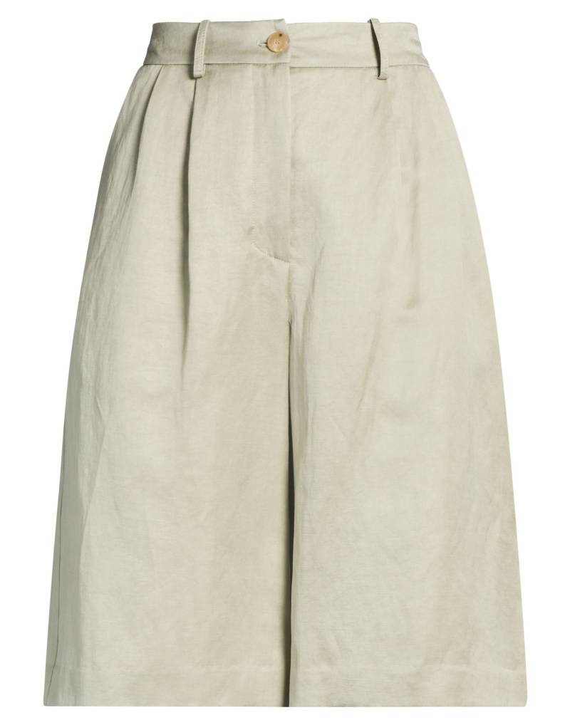 ALYSI Shorts & Bermudashorts Damen Salbeigrün von ALYSI