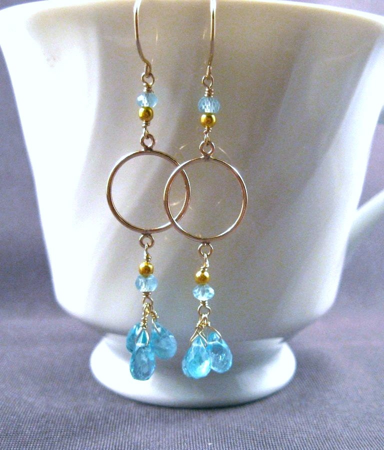 Apatit Cluster Ohrringe - Gold Filled Mit Einem Trio Von Edelsteinen von AListDesigns
