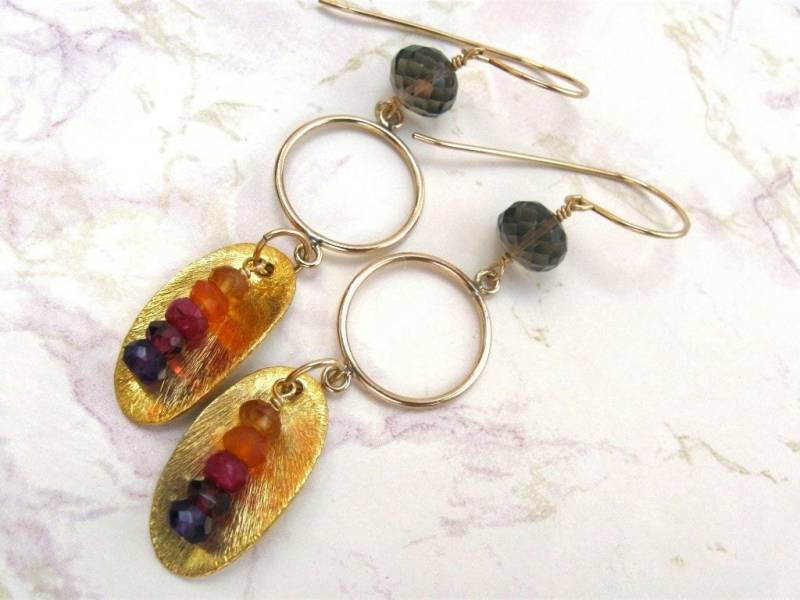 Regenbogen Edelstein Ohrringe - Gold Filled Mit Rauchquarz von AListDesigns