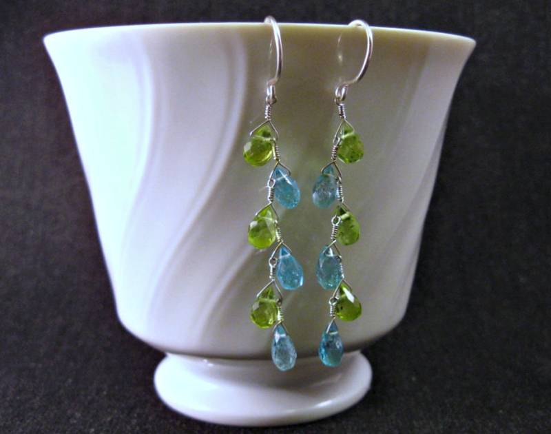 Silber Ohrringe - Peridot Apatit, Zig Zag Design Mit Edelsteinen Silber Ohrringe - Peridot Apatit, Zig Zag Design Mit Edelsteinen von AListDesigns