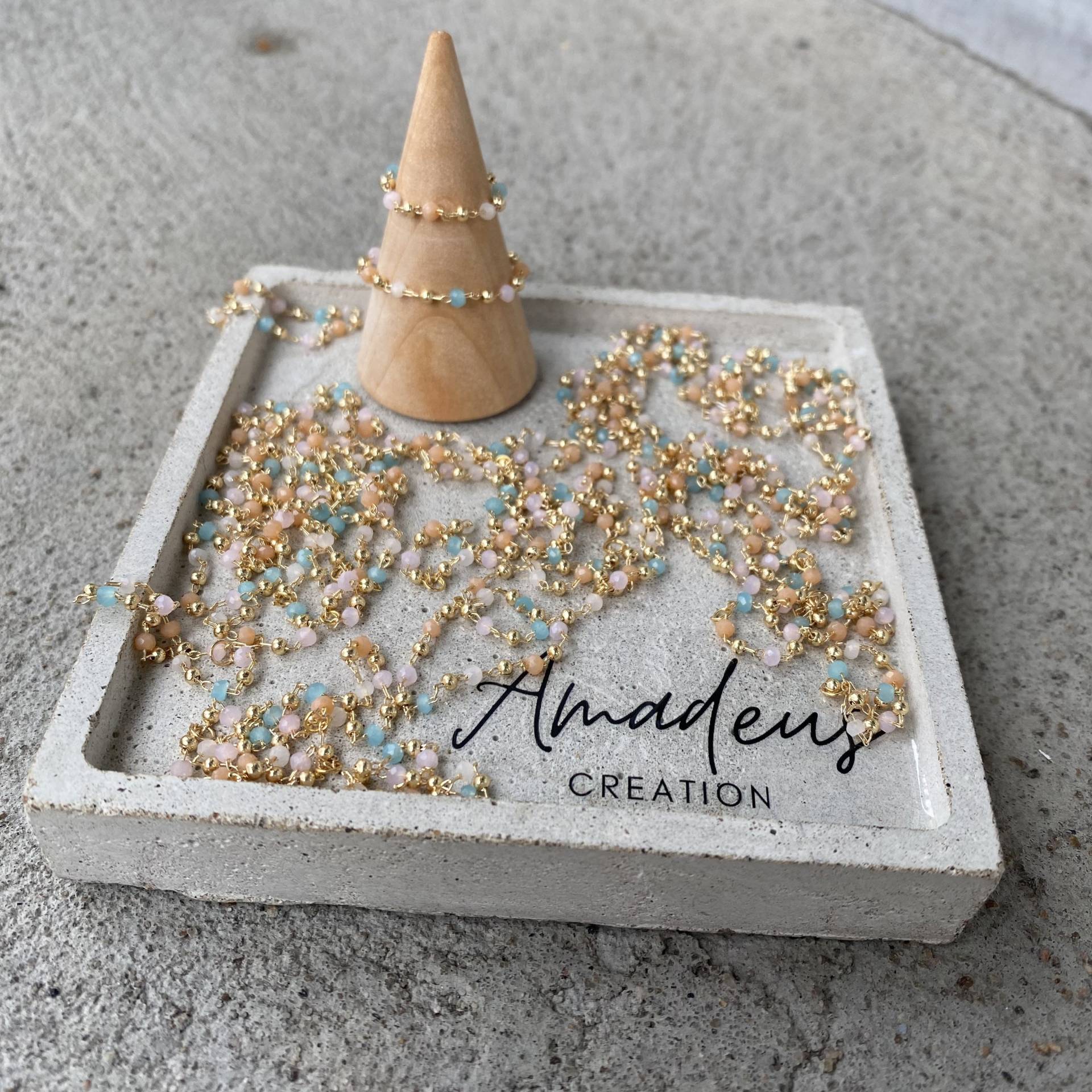 "Molles"-Ringe 18 Karat Auf Messing Plattiert. Beständig Gegen Süßwasser von AMADEUSCREATION