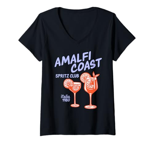 Damen Amalfi Coast X Spritz Club - Italia 1980 - Aperölchen Spritz T-Shirt mit V-Ausschnitt Damen Amalfi Coast X Spritz Club - Italia 1980 - Aperölchen Spritz T-Shirt mit V-Ausschnitt von AMALFI COAST X SPRITZ CLUB - Aperoli Spritz
