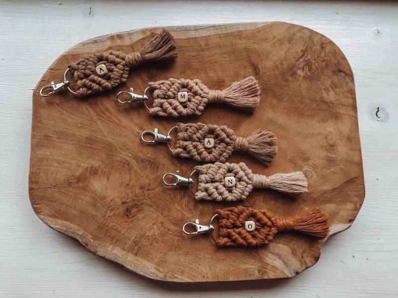 Makramee Schlüsselanhänger Mit Personalisierung von AMANOat