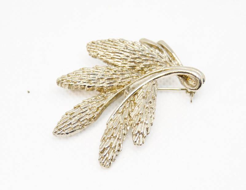 Vintage Silber Blatt Brosche Pin Frauen Schmuck Geschenk von AMAPOLAvintageFinds