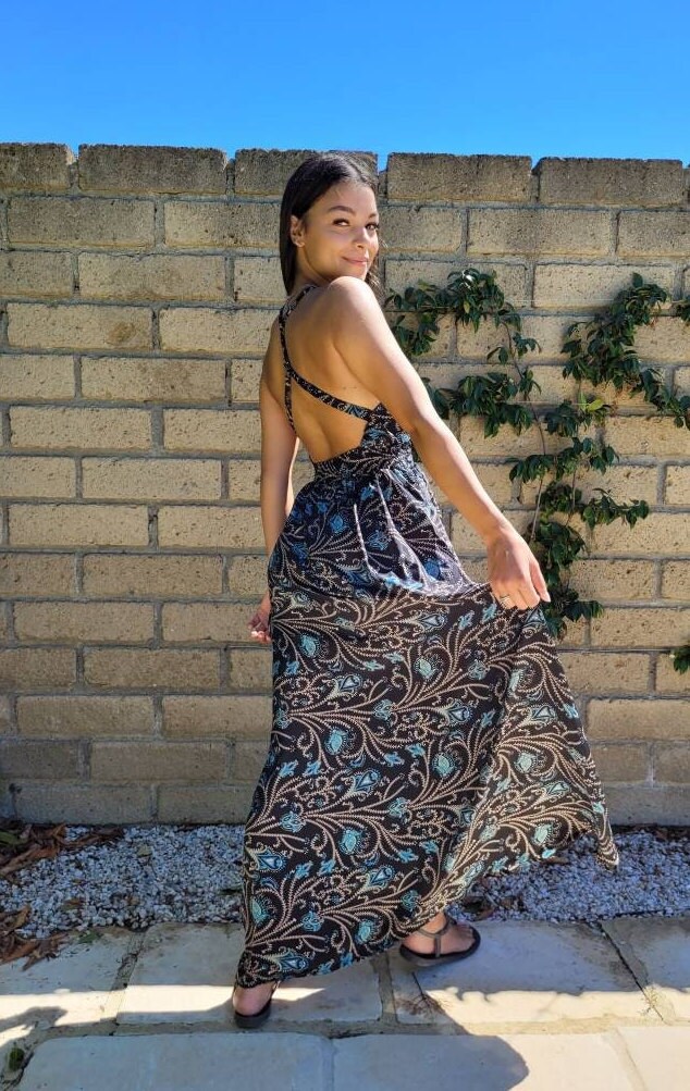 Langes Boho Maxikleid Für Frauen | Offenes Rückenkleid von AMAYAbyML