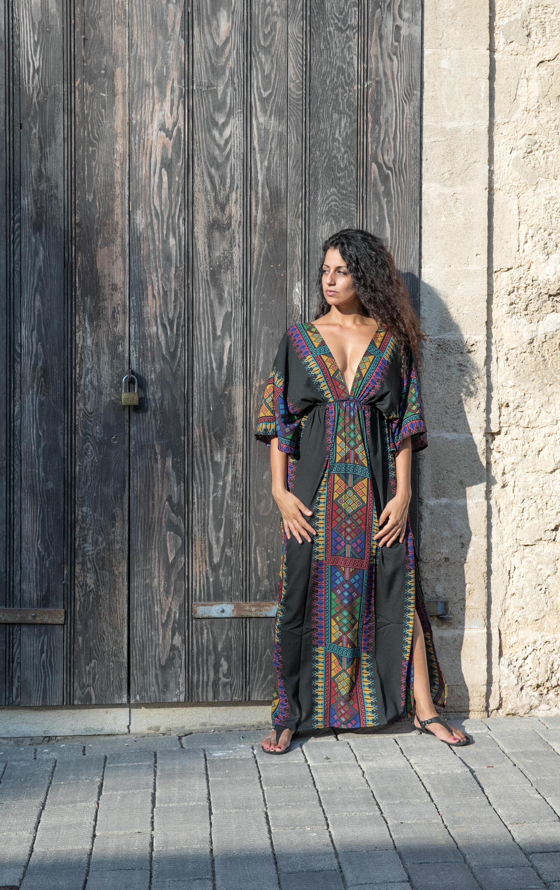 Wüstenwind Kleid/ Boho Maxikleid/ Kaftan/ Langes Maxikleid Mit Offenem Rücken/Ärmeln Wüstenwind Kleid/ Boho Maxikleid/ Kaftan/ Langes Maxikleid Mit Offenem Rücken/Ärmeln von AMAYAbyML