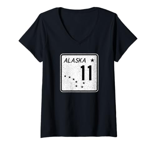 Damen Dalton Highway Alaska Route 11 Straßenschild Alaskan Highway T-Shirt mit V-Ausschnitt von AMERICAN HIGHWAYS AND ROAD SIGNS