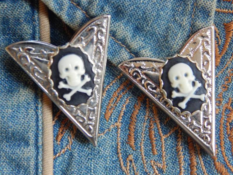 Neue Exclusive Kragenspitzen Totenkopf Silberfarben Metal Goth Damen Herren von AMERICANMAGIC