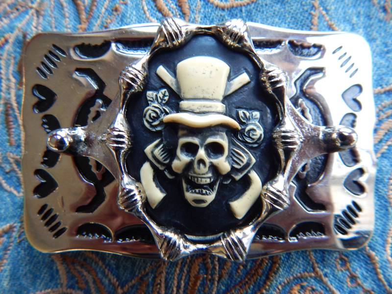 Neue Gürtelschnalle Silber Schwarz Metall Guns & Roses Totenkopf Skelett Damen Herren Goth von AMERICANMAGIC