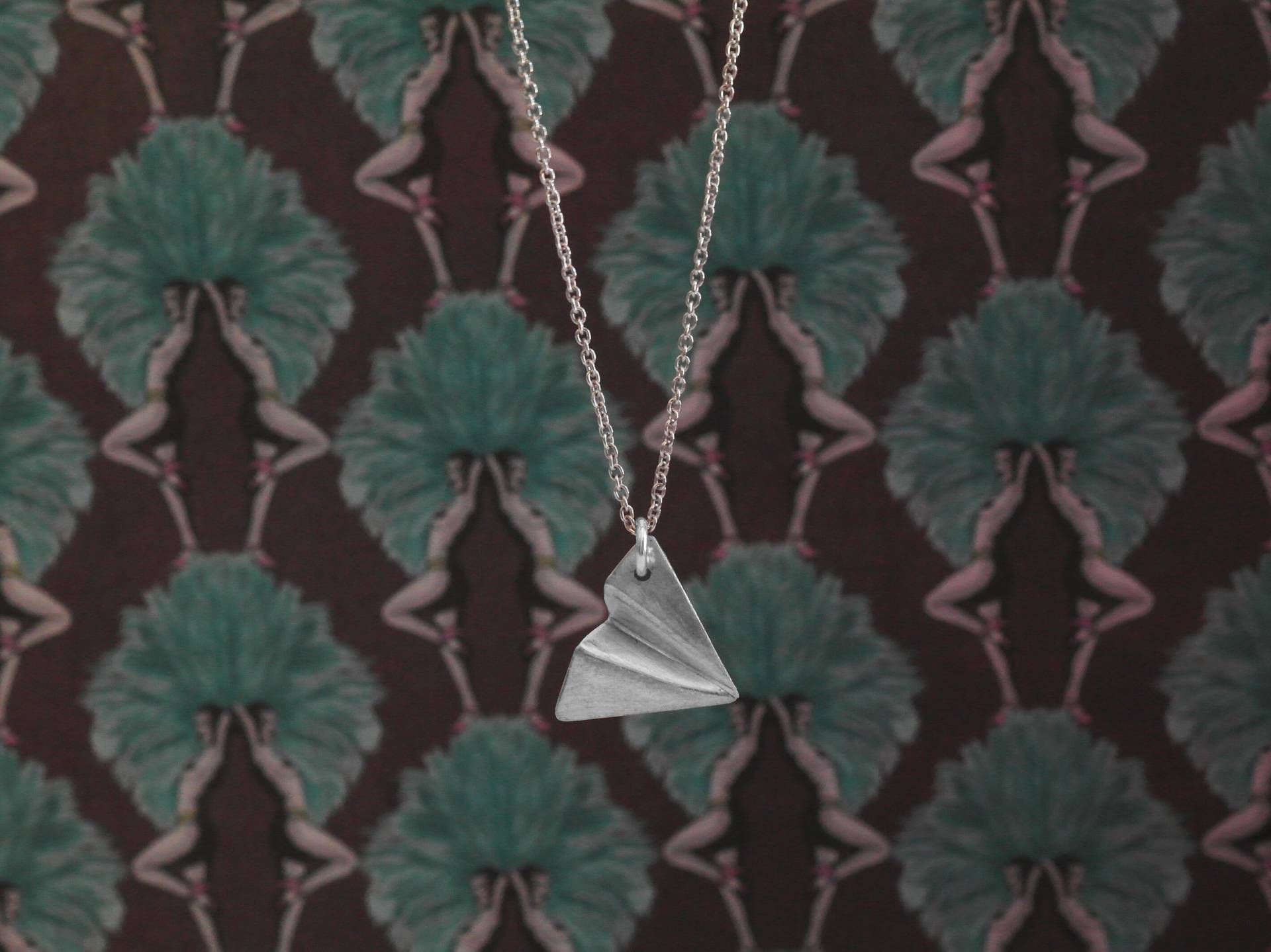 sterling Silber Papierflieger Halskette Handgemachter Origami Reiseschmuck sterling Silber Papierflieger Halskette Handgemachter Origami Reiseschmuck von AMEjewels