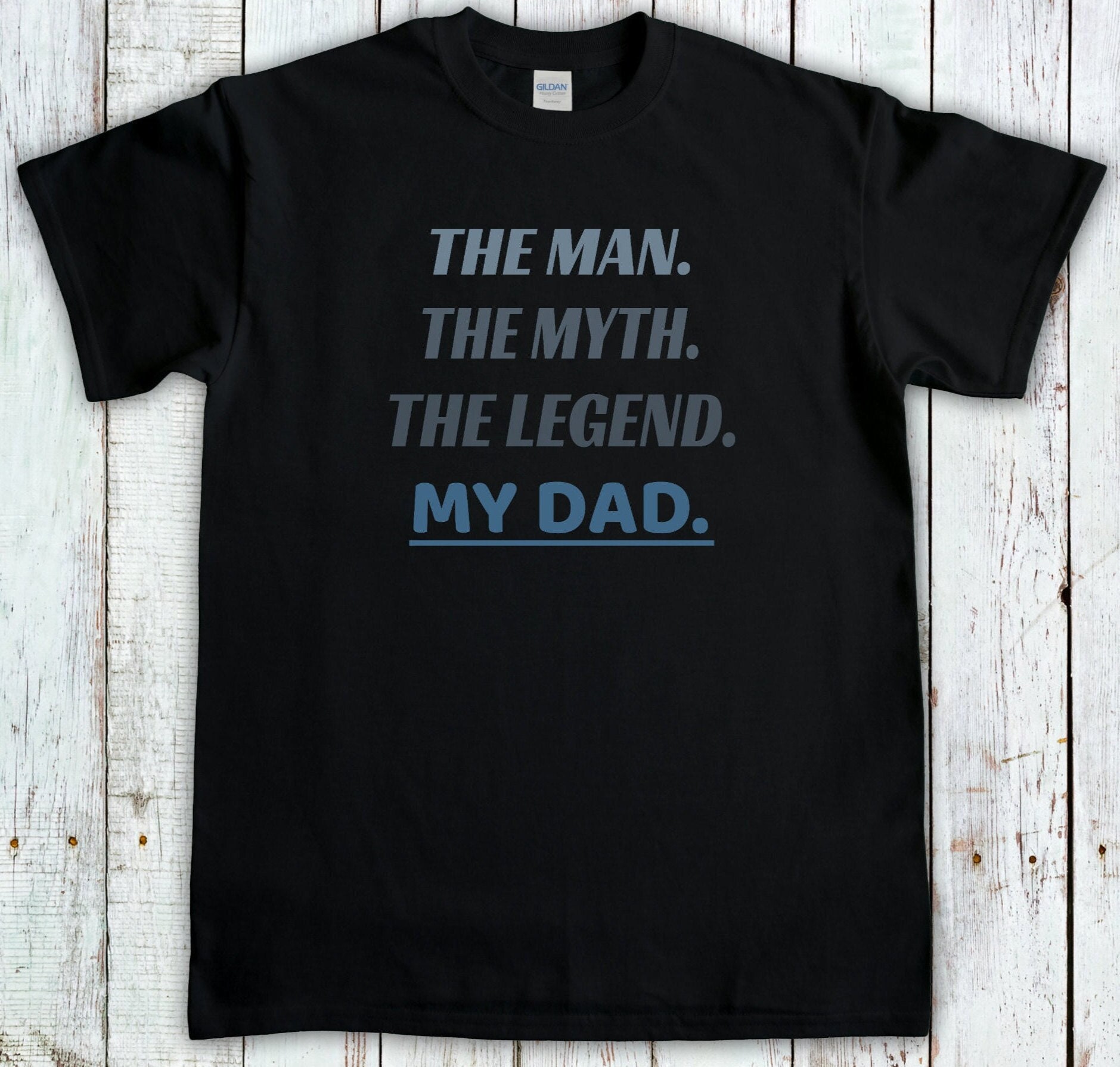 Der Mann, Der Mythos, Die Legende Papa T-Shirt, Tshirt, Geschenk Für Papa, Weihnachtsgeschenk Vater, Geburtstagsgeschenk, Vatertagsgeschenk Der Mann, Der Mythos, Die Legende Papa T-Shirt, Tshirt, Geschenk Für Papa, Weihnachtsgeschenk Vater, Geburtstagsgeschenk, Vatertagsgeschenk von AMFApparel