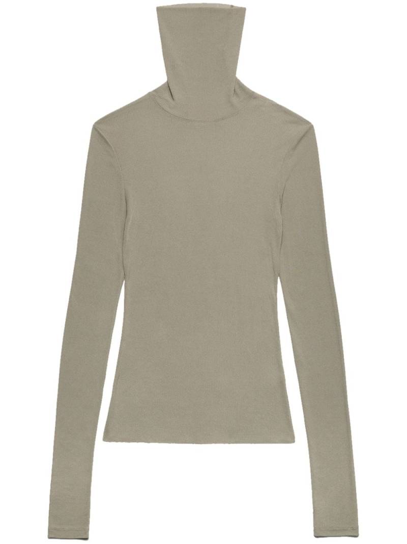 AMI Paris Fein geripptes Sweatshirt mit Rollkragen - Nude von AMI Paris