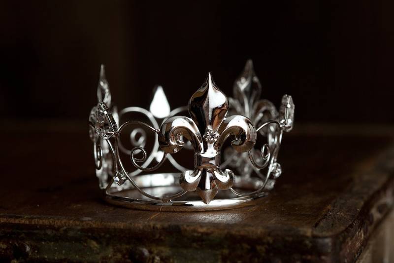 Sawyer Mini Silber Krone, Neugeborenen Fotografie Requisite, Kleinkind/Kind, Junge Prinz, Blumenmädchen Prinzessin Tiara Sawyer Mini Silber Krone, Neugeborenen Fotografie Requisite, Kleinkind/Kind, Junge Prinz, Blumenmädchen Prinzessin Tiara von AMOSandSAWYER