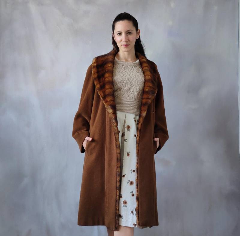 Vintage 80Er Jahre Wollmantel Brauner Kunstpelz-Kragen, Angora-Kaschmir-Mix von AMPARITOvintage