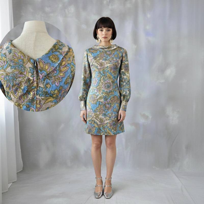 Vintage Buntes 60Er Etuikleid, 1960Er Elegant Schimmerndes Brokat Cocktailkleid, Glänzendes Abstraktes Langarm Midikleid -M von AMPARITOvintage