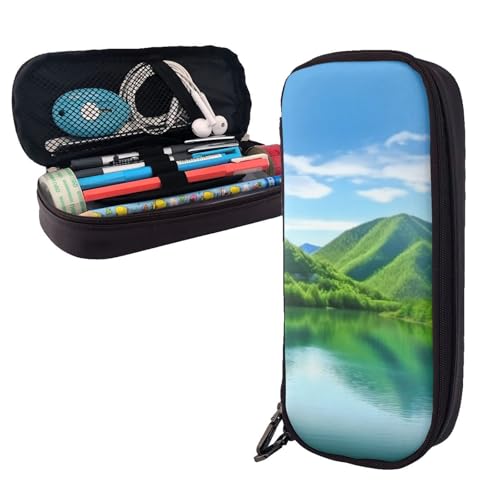 AMREWQYL Green Hills and Water bedrucktes Leder-Federmäppchen, Aufbewahrungstasche von AMREWQYL