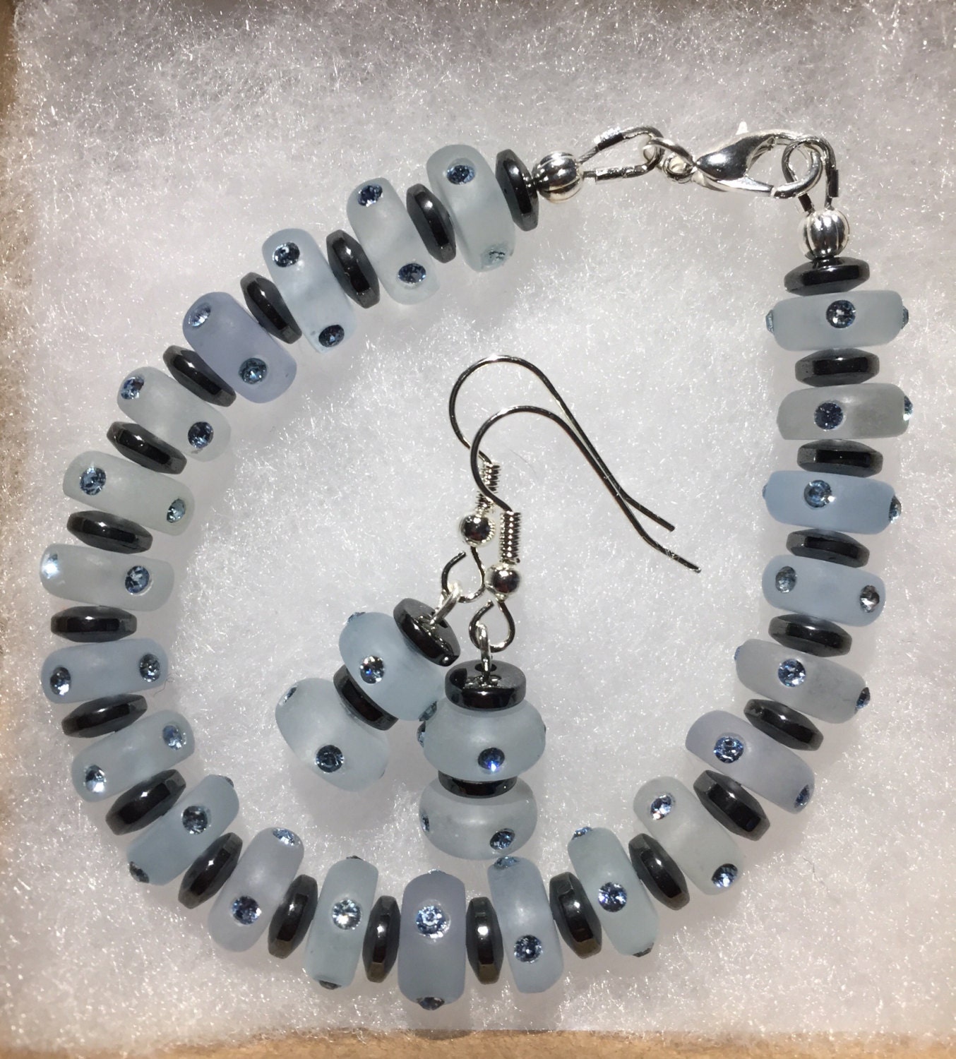 Hellblau-Kristall Und Rotguss Rondelle Armband Ohrringe Set Hellblau-Kristall Und Rotguss Rondelle Armband Ohrringe Set von AMRossJewelry