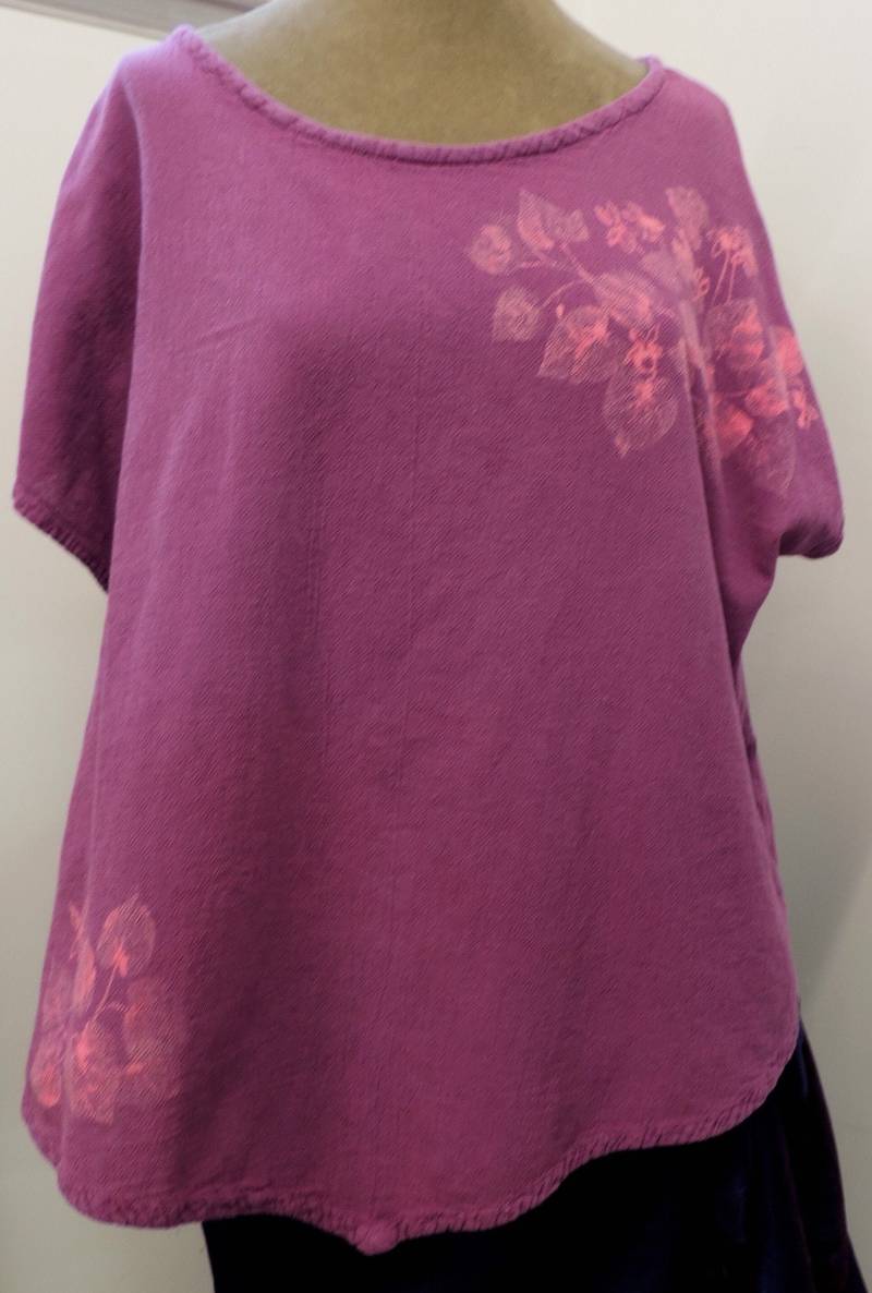 Ecoprint Größe 3 Damen Top in Flieder, Violett E-Blume Drucke, "Wild Violets" von AMaterialsGirl