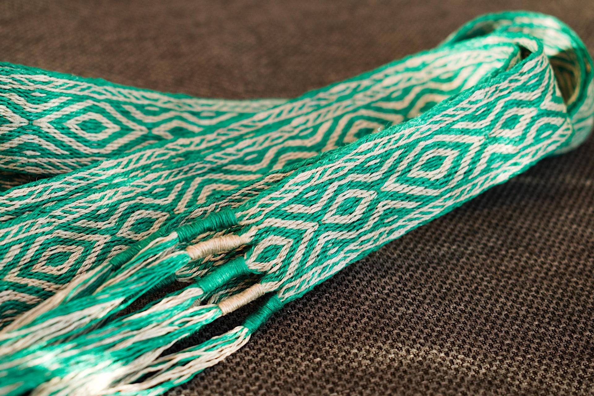 Handgewebter Gürtel Rautenmuster, Brettchenweben, Wikinger Handgewebter Gürtel Rautenmuster, Brettchenweben, Wikinger von AMatterOfYarn