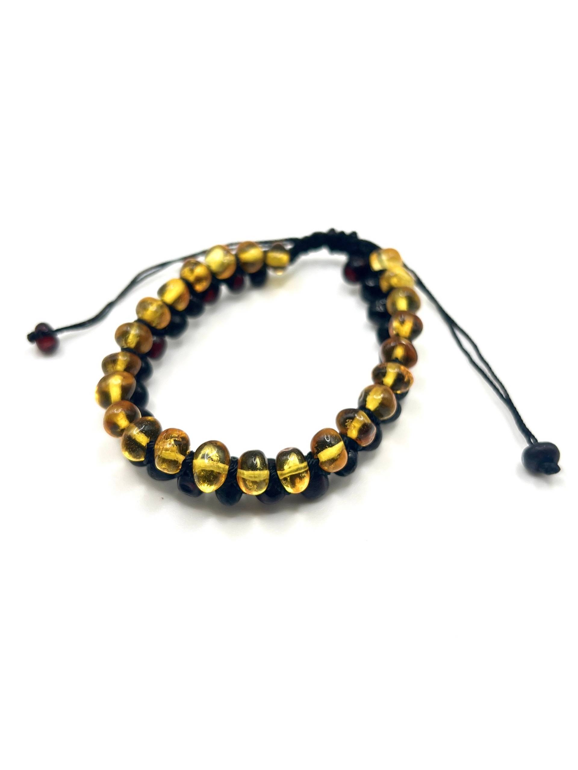 Handgefertigtes Bernstein Armband Matt & Glänzend Schwarz/Gelb, Verstellbar von ANAmberBoutique