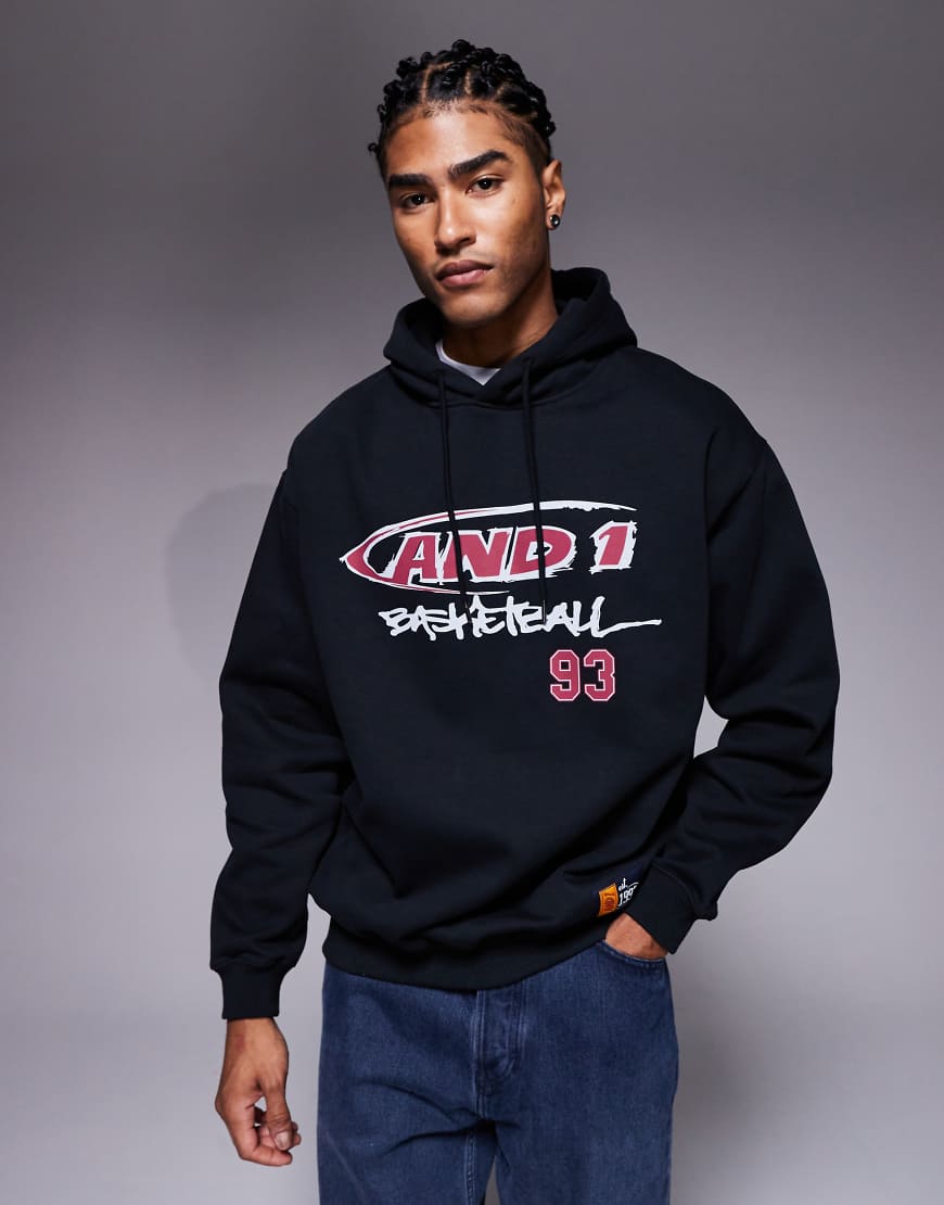 And1 - Kapuzenpullover in Schwarz mit Graffiti-Logografik von AND1