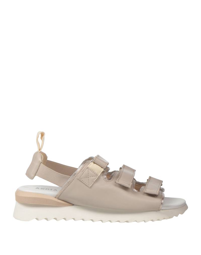 ANDÌA FORA Sandale Damen Beige von ANDÌA FORA