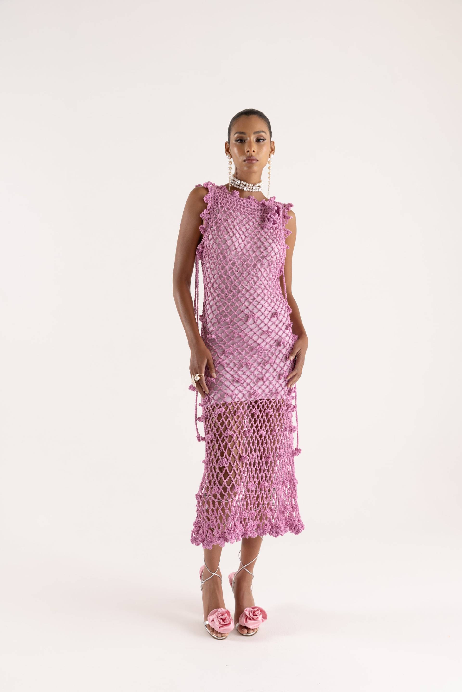 Sofia Handmade Knit Dress - Pink - L - ANDREEVA - Midi dresses Sofia Handmade Knit Dress - Pink - L - ANDREEVA - Midi dresses von ANDREEVA
