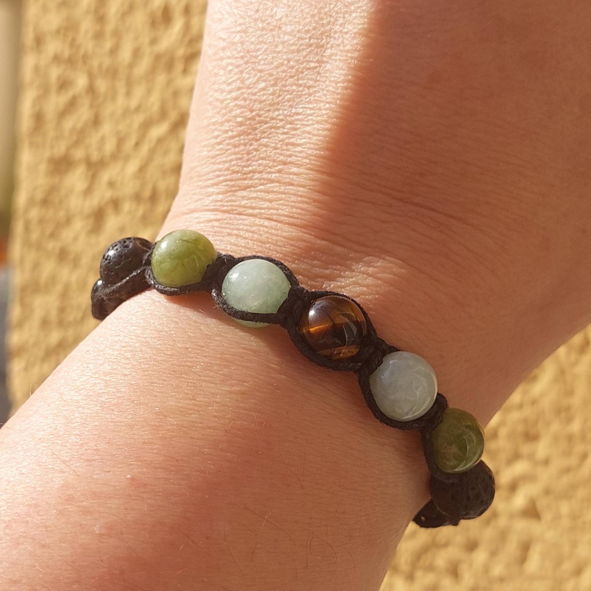 Handcrafted Gemstone Macrame Bracelet Unisex Adjustable Tiger's Eye, Peridot, Chrysoprase, Lava, Obsidian Handcrafted Gemstone Macrame Bracelet Unisex Adjustable Tiger's Eye, Peridot, Chrysoprase, Lava, Obsidian von ANGELENADE