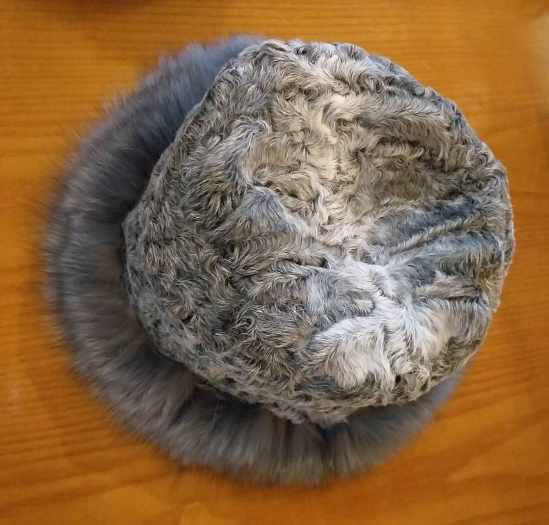 Astragan Fell Hut Mit Fuchsbrandneu Echtfell von ANGELLSFURS