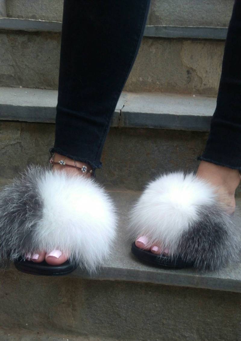 Silber Und Weiß Fuchspelz Plättchenbrandneu Echtpelz von ANGELLSFURS