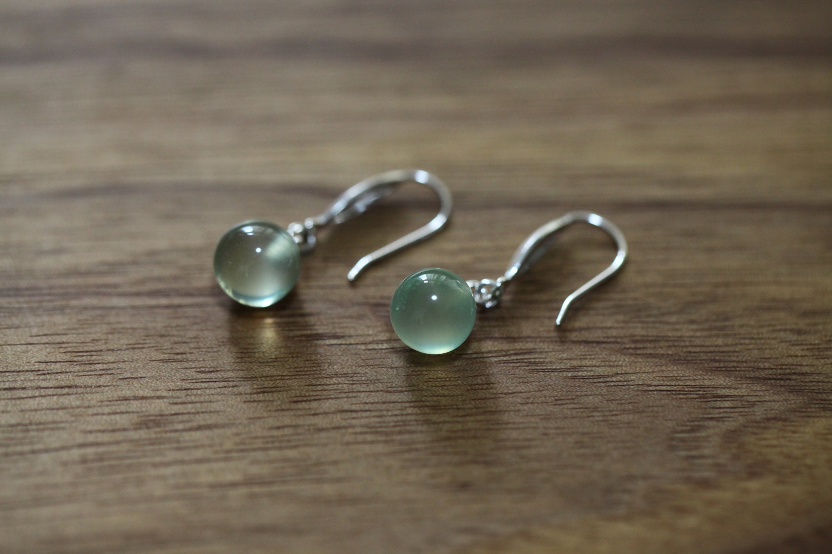 Natürliche Prehnit Ohrringe in 925 Sterling Silber - Runde Ohrhänger Minimal Schmuck Must Have Everyday Wear von ANJOworkshop