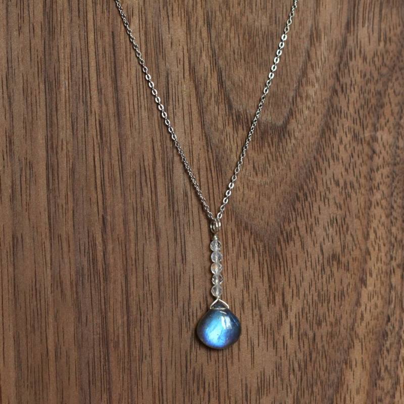 Tiefblauer Labradorit Mondstein Halskette in 925 Sterling Silber - Wire Wrapped Schmuck Edelstein Anhänger Layered Must Have von ANJOworkshop
