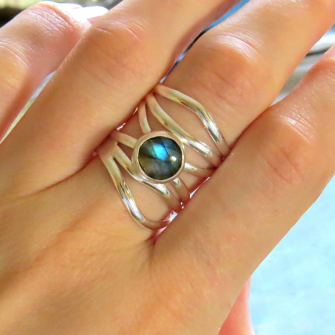 Gewellter Ring, Sterling Silber Labradorit Boho Ringe, Wicca Witchy Schmuck Gewellter Ring, Sterling Silber Labradorit Boho Ringe, Wicca Witchy Schmuck von ANKIU