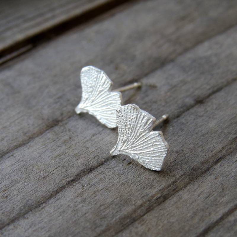 Ginkgo Ohrringe, Ohrstecker, Blatt Witchy Schmuck, Geschenk Für Freundin Ginkgo Ohrringe, Ohrstecker, Blatt Witchy Schmuck, Geschenk Für Freundin von ANKIU