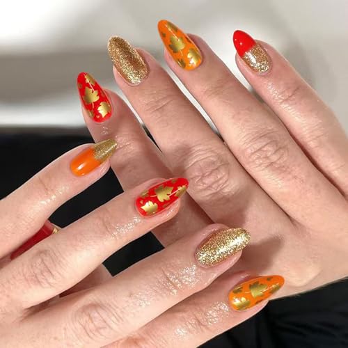 Gefallene Ahornblätter Drücken Auf Nägel Acryl Gefälschte Nägel Thanksgiving Falsche Kleber Auf Stick Für Frauen Volle Cover Gefälschter Nagel von ANMITI