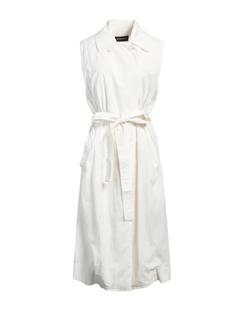 ANN DEMEULEMEESTER Jacke, Mantel & Trenchcoat Damen Weiß von ANN DEMEULEMEESTER