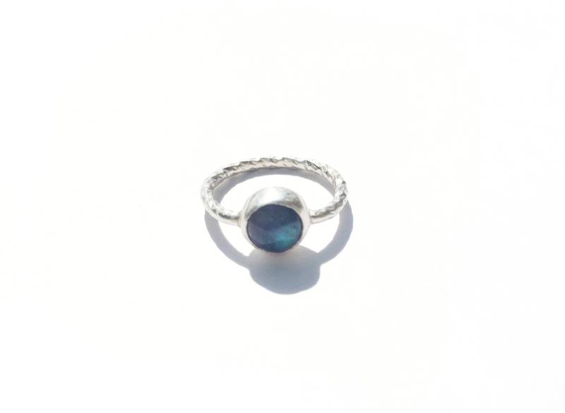 Silberring Mit Labradoritstein von ANNAMASSHOP