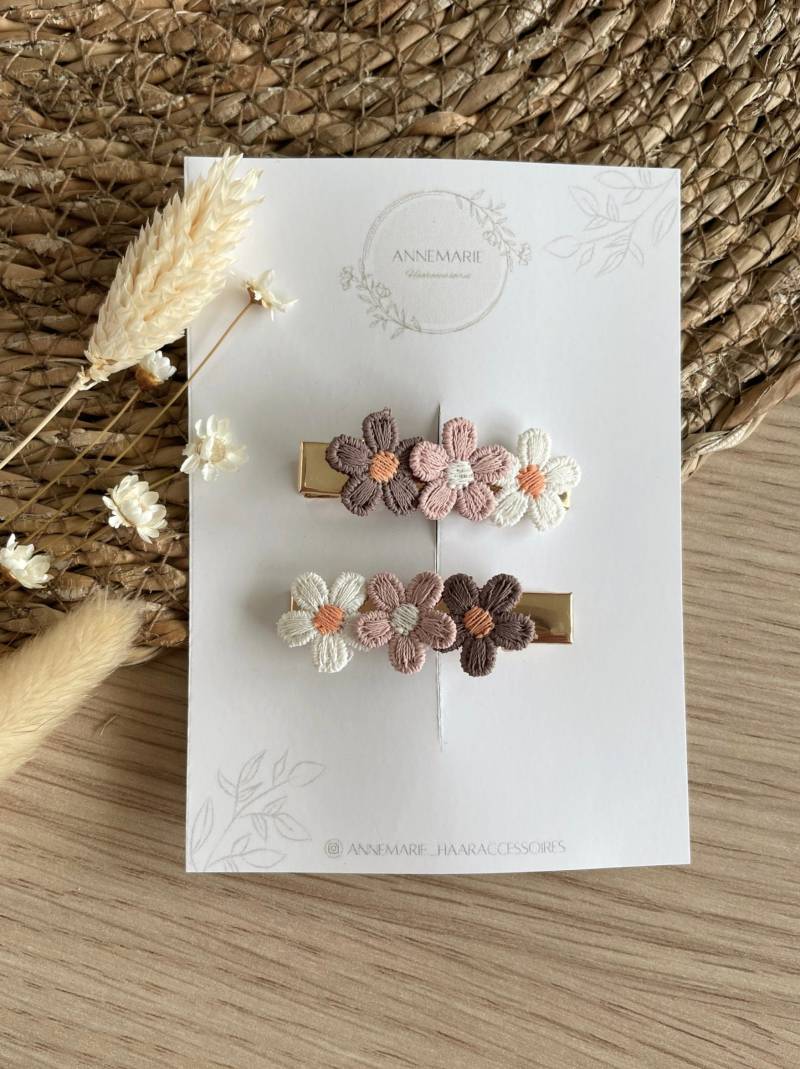 Haarklammer „Leni" Für Mädchen Mit Blumen Krokodilclip Im 2Er Set | Blüten Haarspange Haarclip Geschenkidee Kindergeburtstag von ANNEMARIEAccessoires