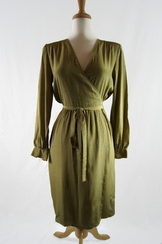 1980Er Jahre Diane Von Furstenberg Seiden Wickelkleid Mit 2 Taschen von ANTIGOs